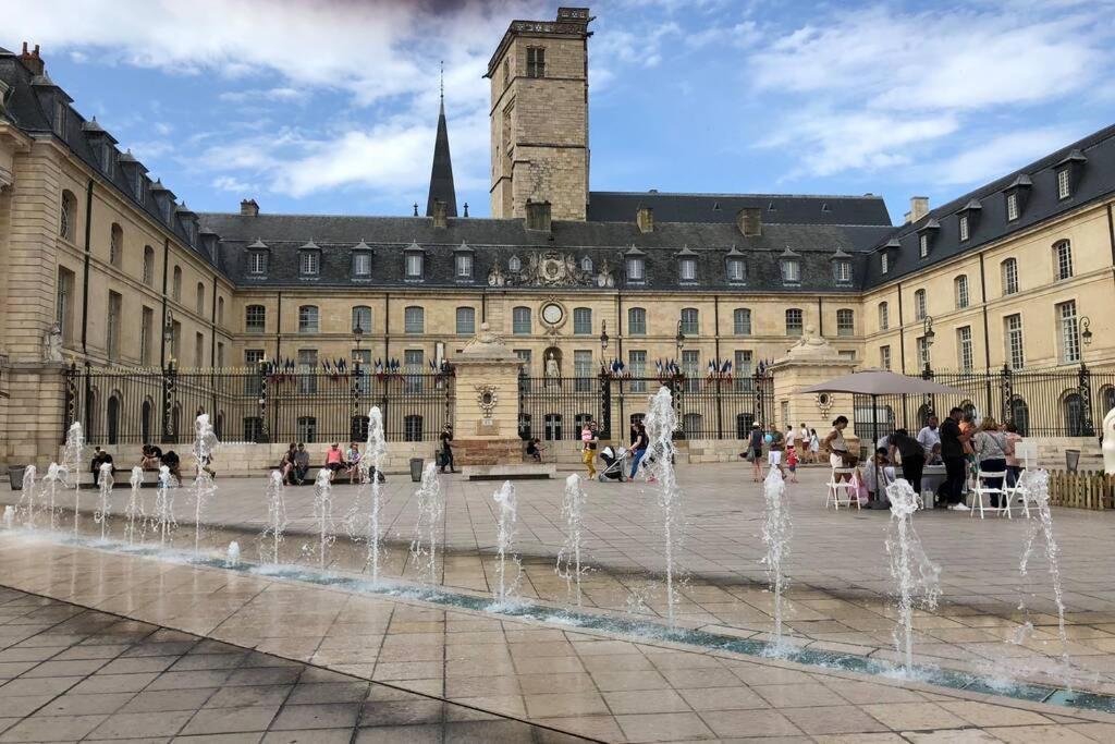 Pasteur Numero 5 Dijon Zewnętrze zdjęcie